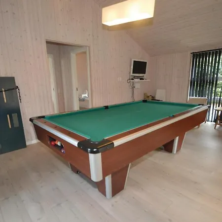 Four-bedroom Holiday In Блокхус